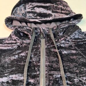 Lululemon Define Jacket Crushes Velvet Size 10